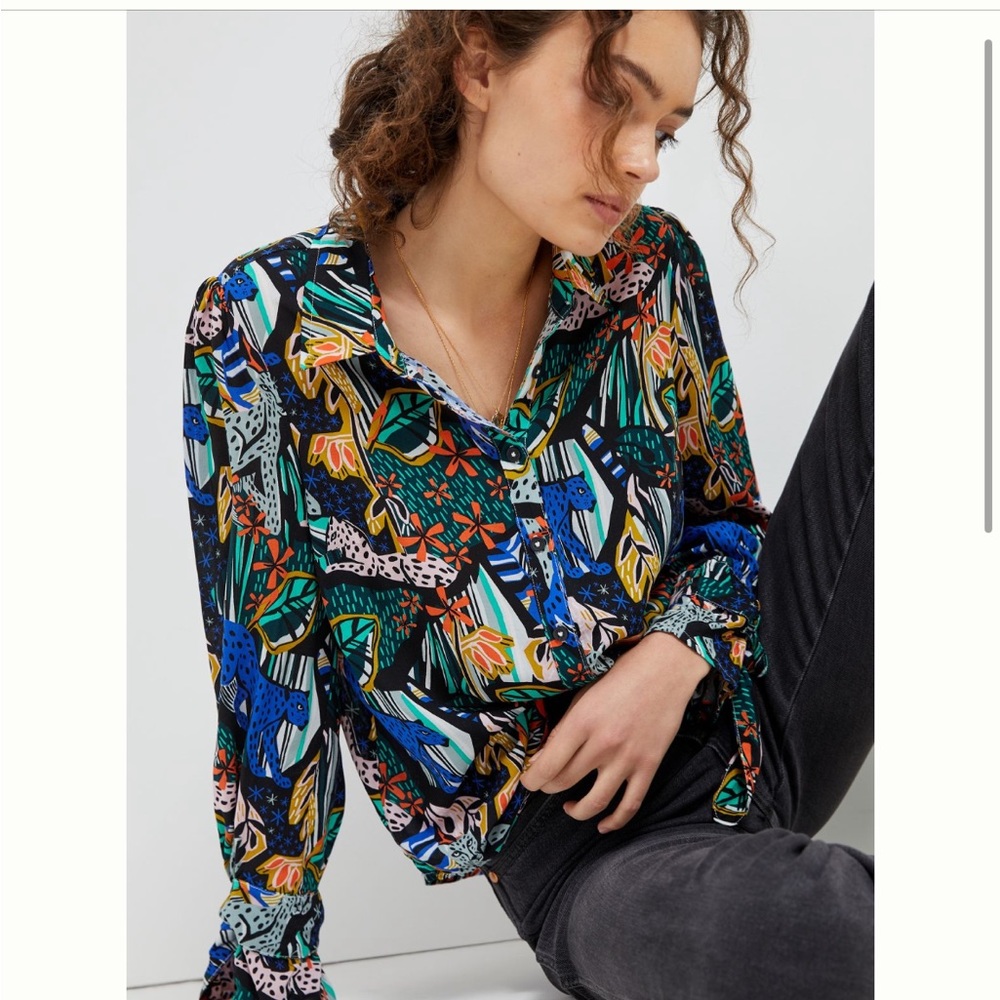 Like new unique anthropologie viscose blouse